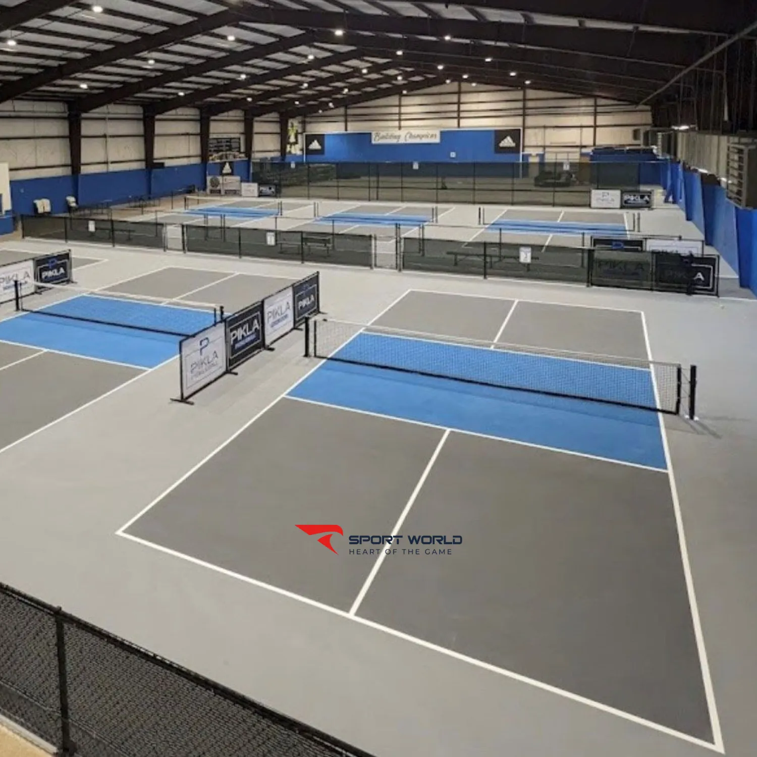 Quy tr&igrave;nh thi c&ocirc;ng thảm PVC s&acirc;n pickleball