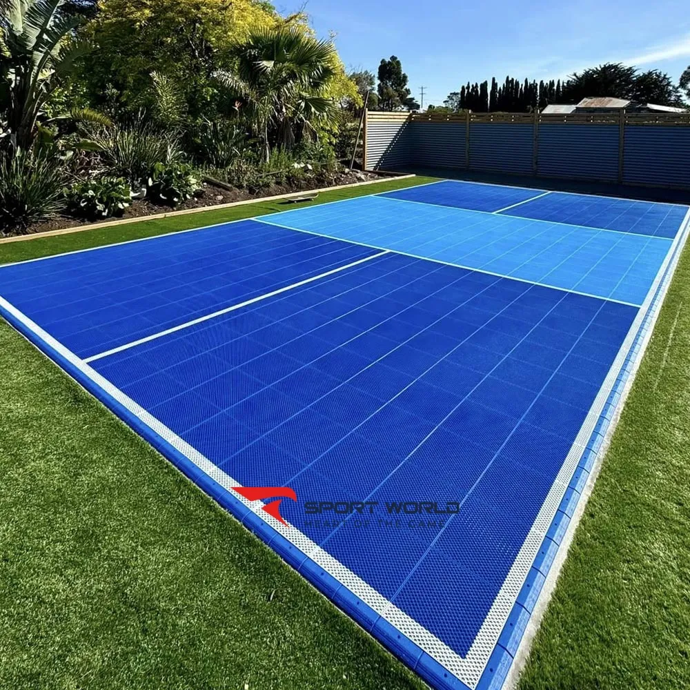 S&acirc;n pickleball bằng tấm pp interlocking, thi c&ocirc;ng ngo&agrave;i trời