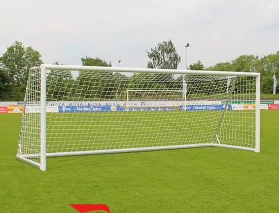 Khung th&agrave;nh s&acirc;n 11