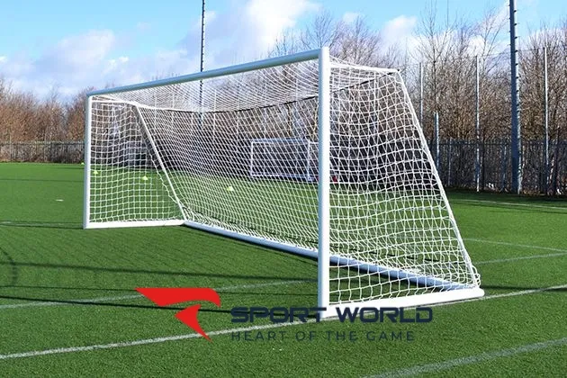 khung th&agrave;nh s&acirc;n 7