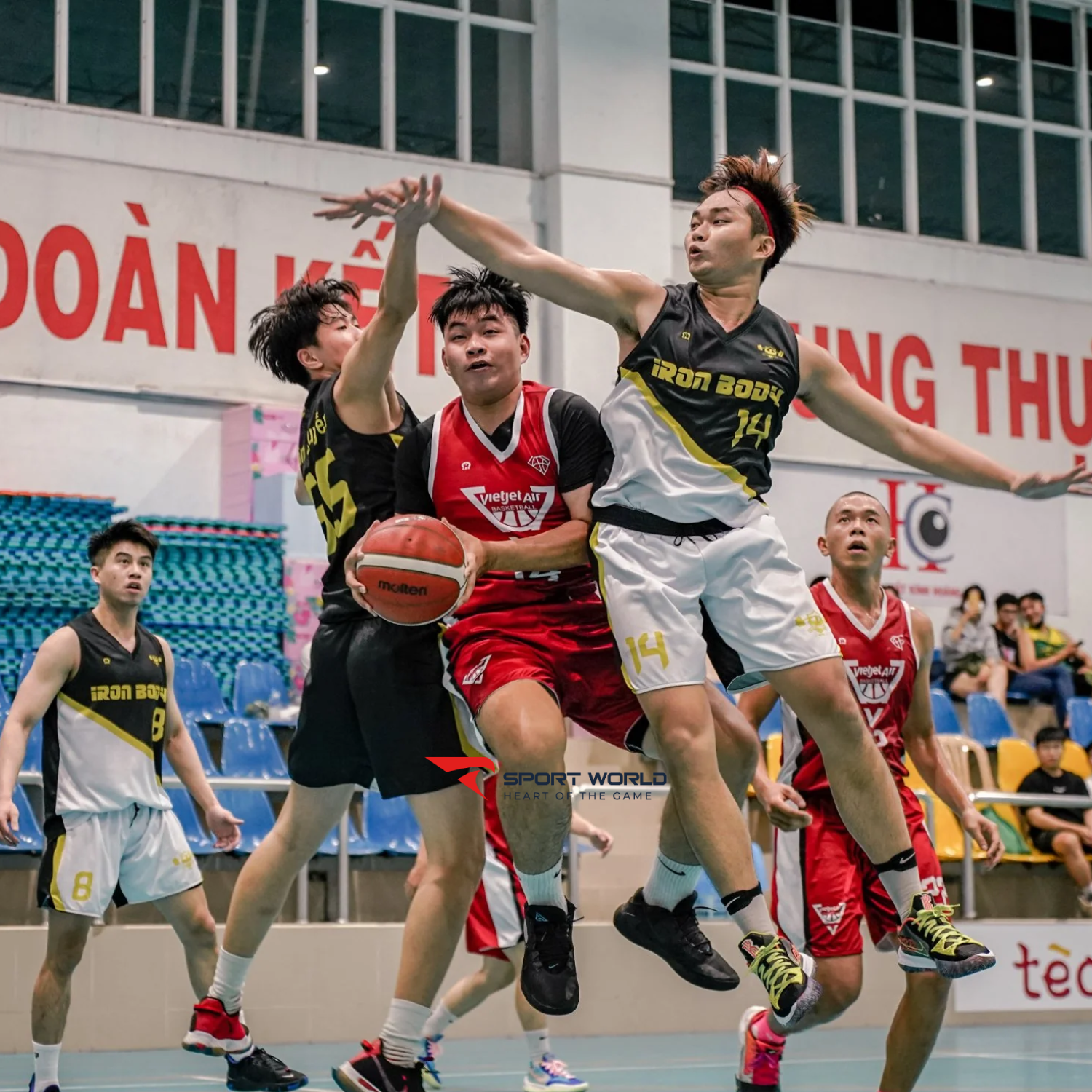 B&oacute;ng rổ Molten B7G3800-Q2Z