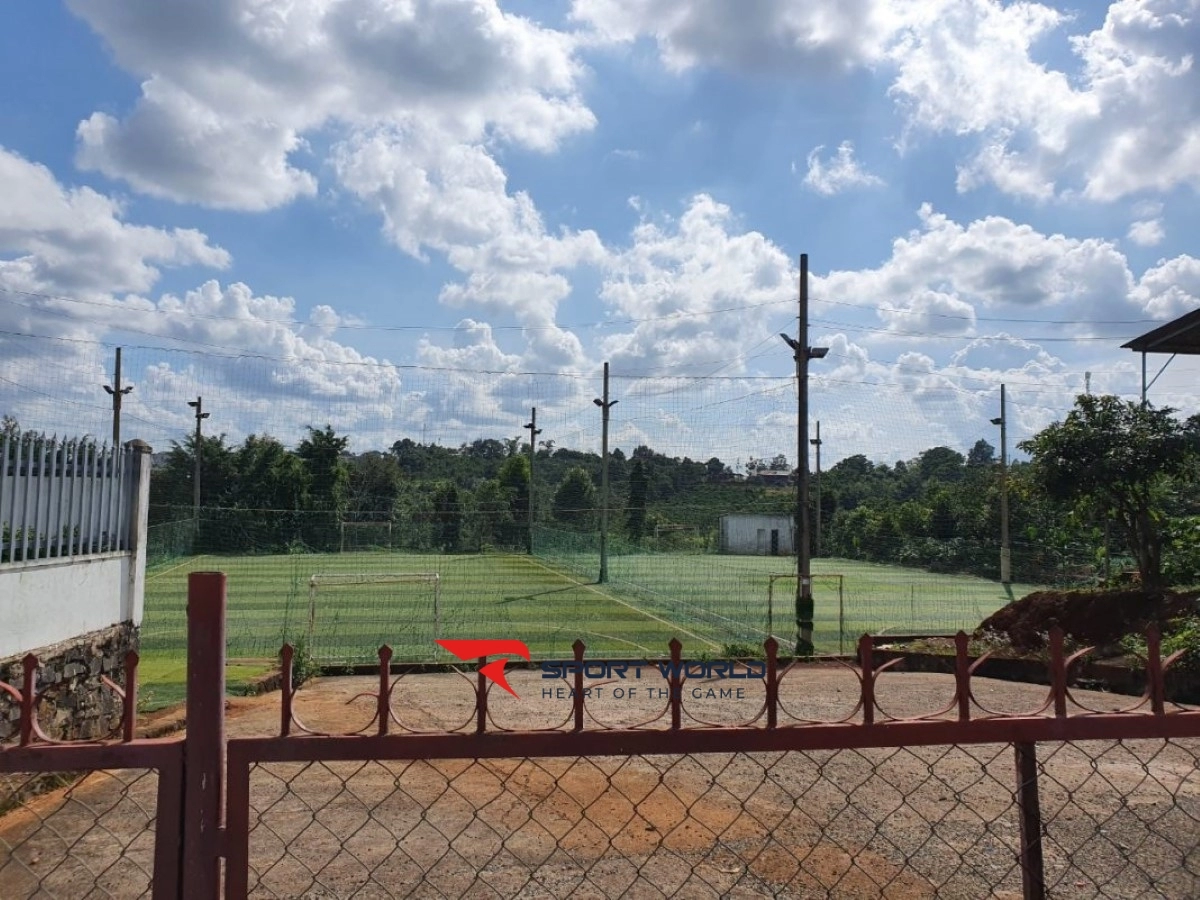 Sân Bóng Đá La Cầu - Cây Đa Stadium