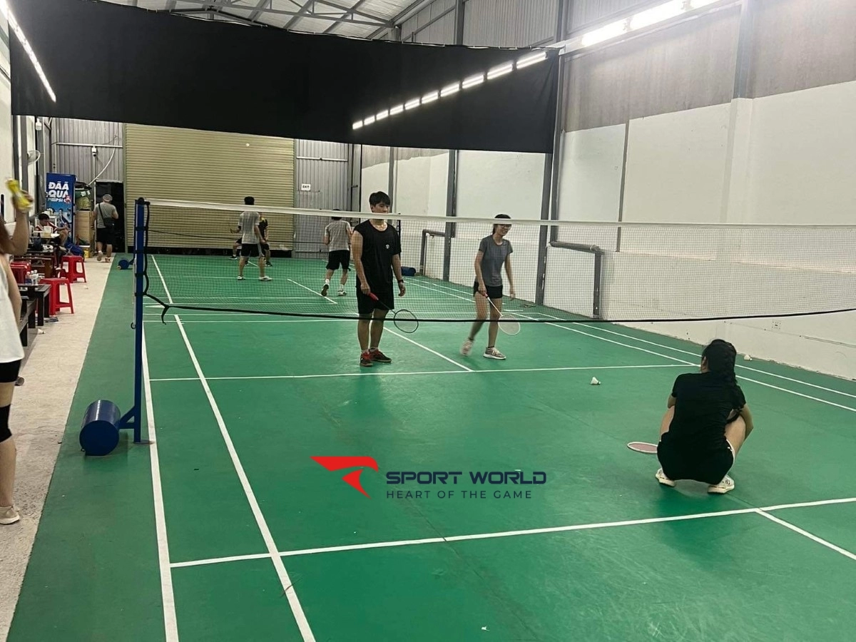 Sân cầu lông Hà Huy Giáp