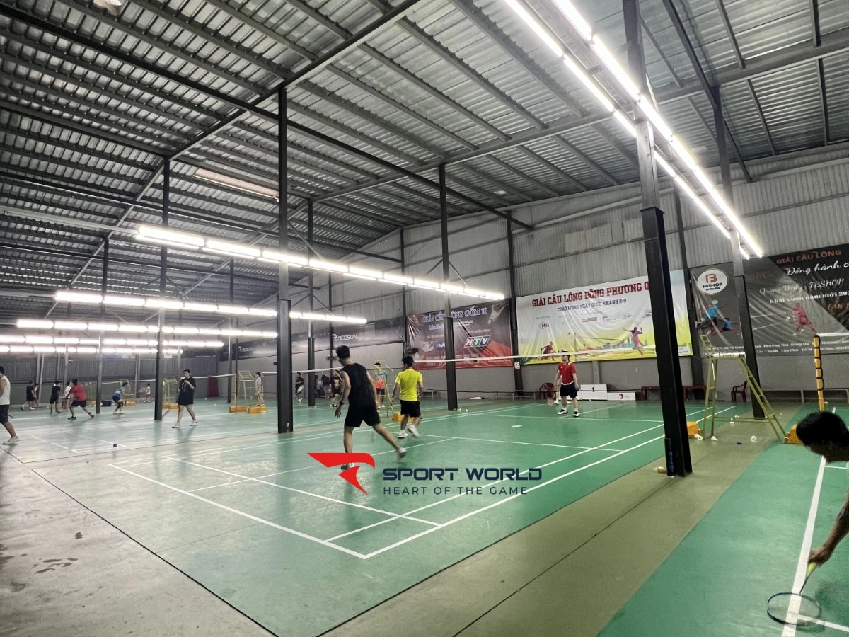 Sân cầu lông Quang Vinh