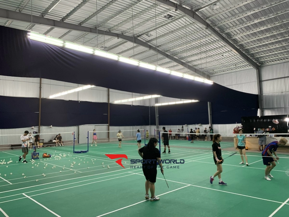 sân cầu lông Nhóm Bạn