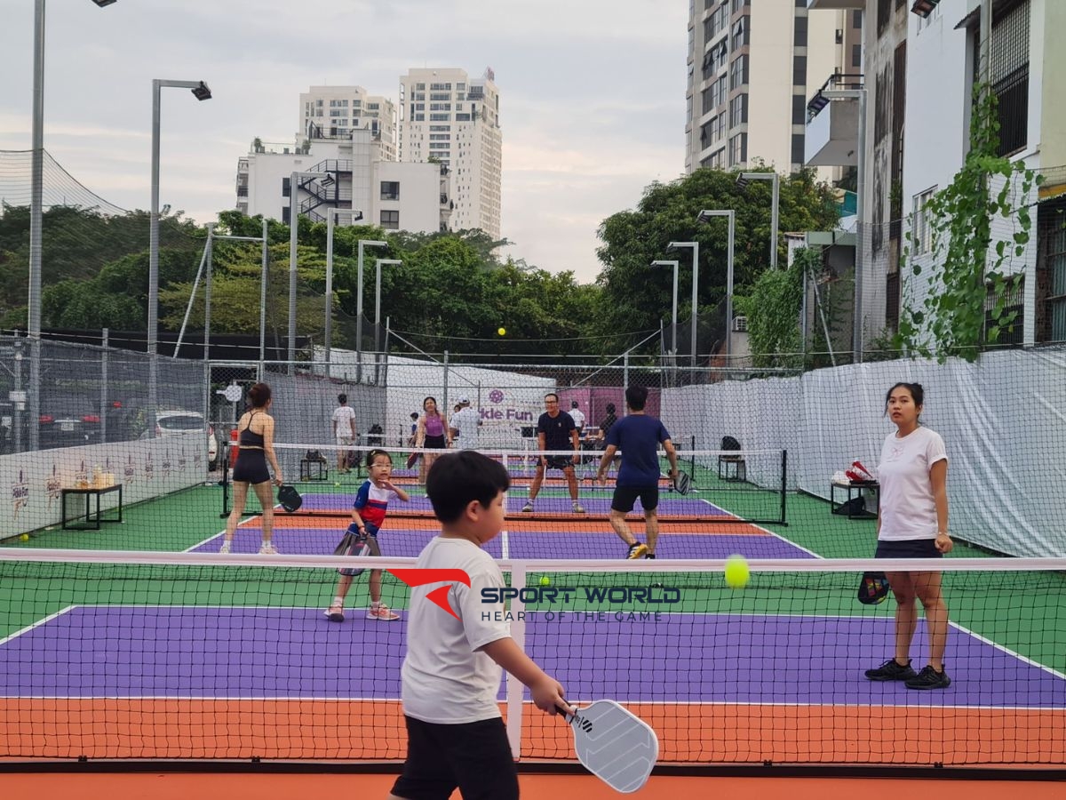 Pickle Fun Sân Pickleball Pickle Fun Thảo Điền - Phường Thảo Điền - Thành phố Thủ ...