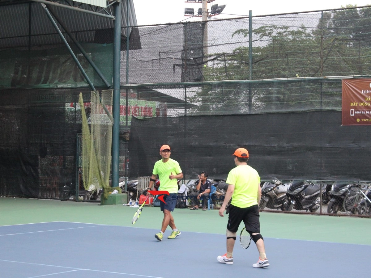 Sân Tennis Trung Thiện