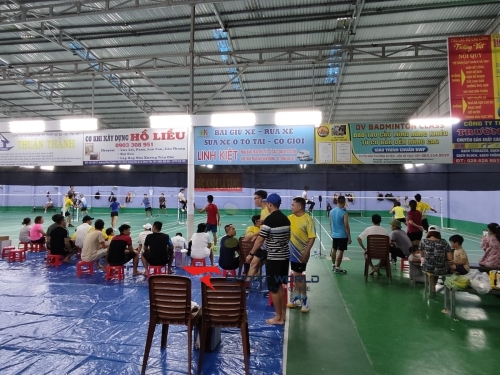 Sân Cầu Lông Vĩnh Lộc