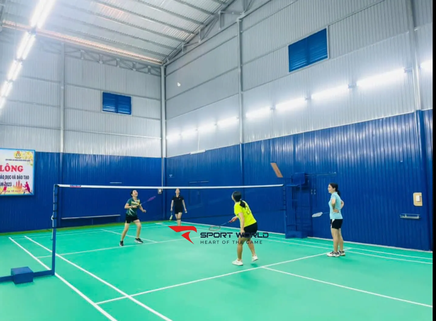 Sân cầu lông Nam Phương