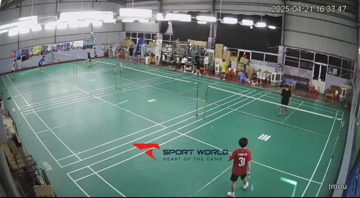 Sân cầu lông bệnh viên quân y 13