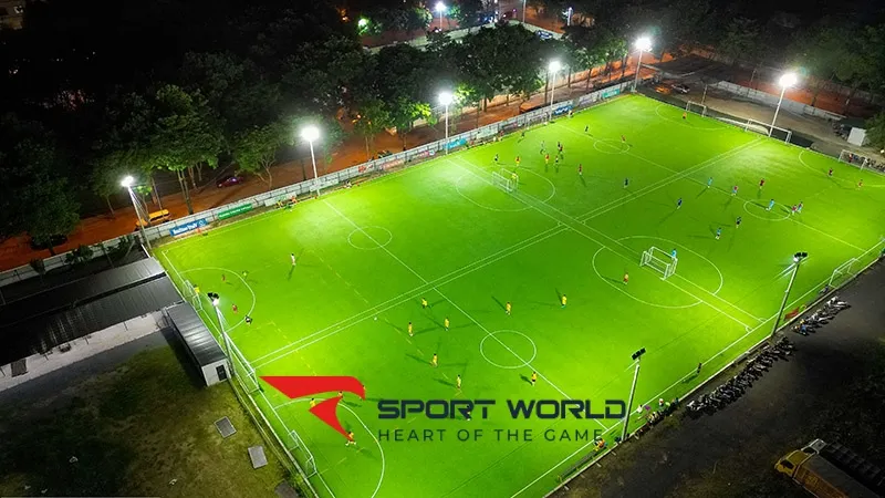 Lắp đặt hệ thống chiếu sáng sân bóng đá đúng tiêu chuẩn thi đấu