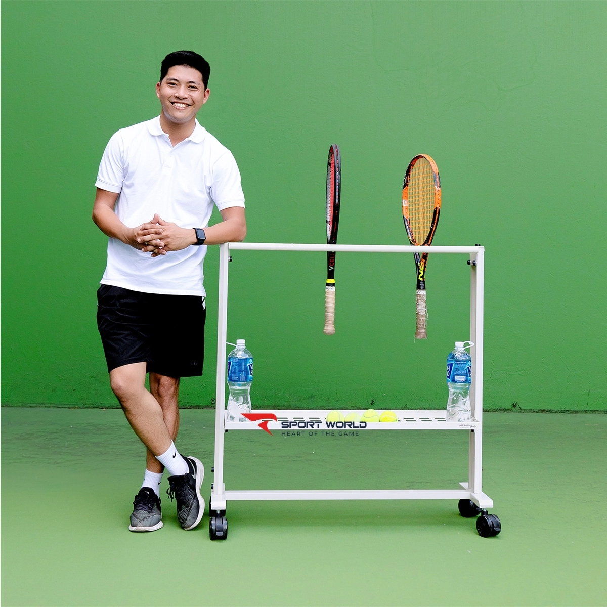 Kệ trưng bày vật dụng Tennis P-108