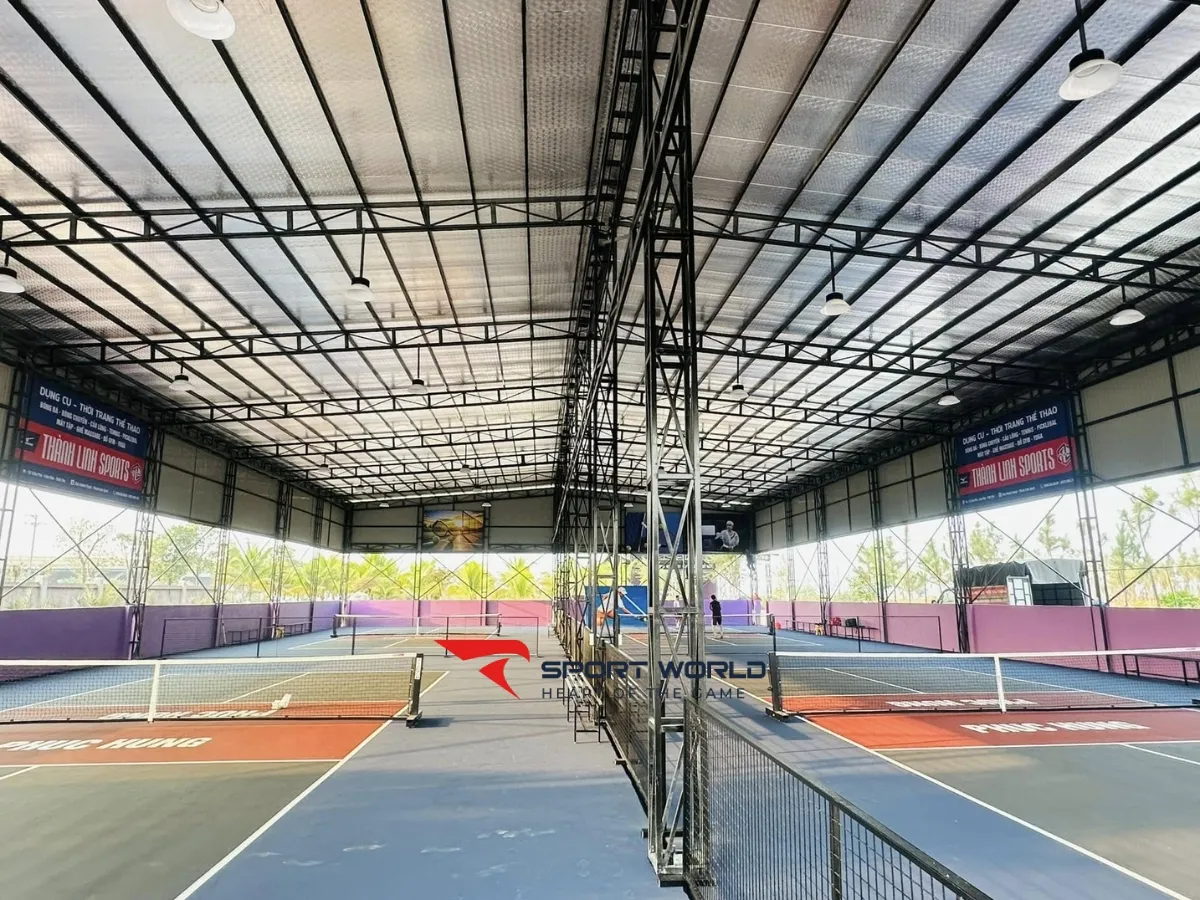 Sân bóng đá và pickleball Phúc Hưng
