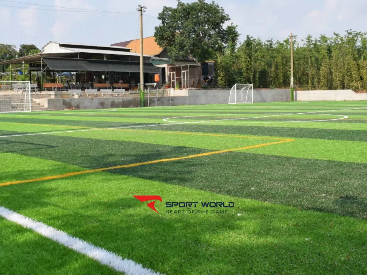 Sân bóng đá và pickleball Phúc Hưng