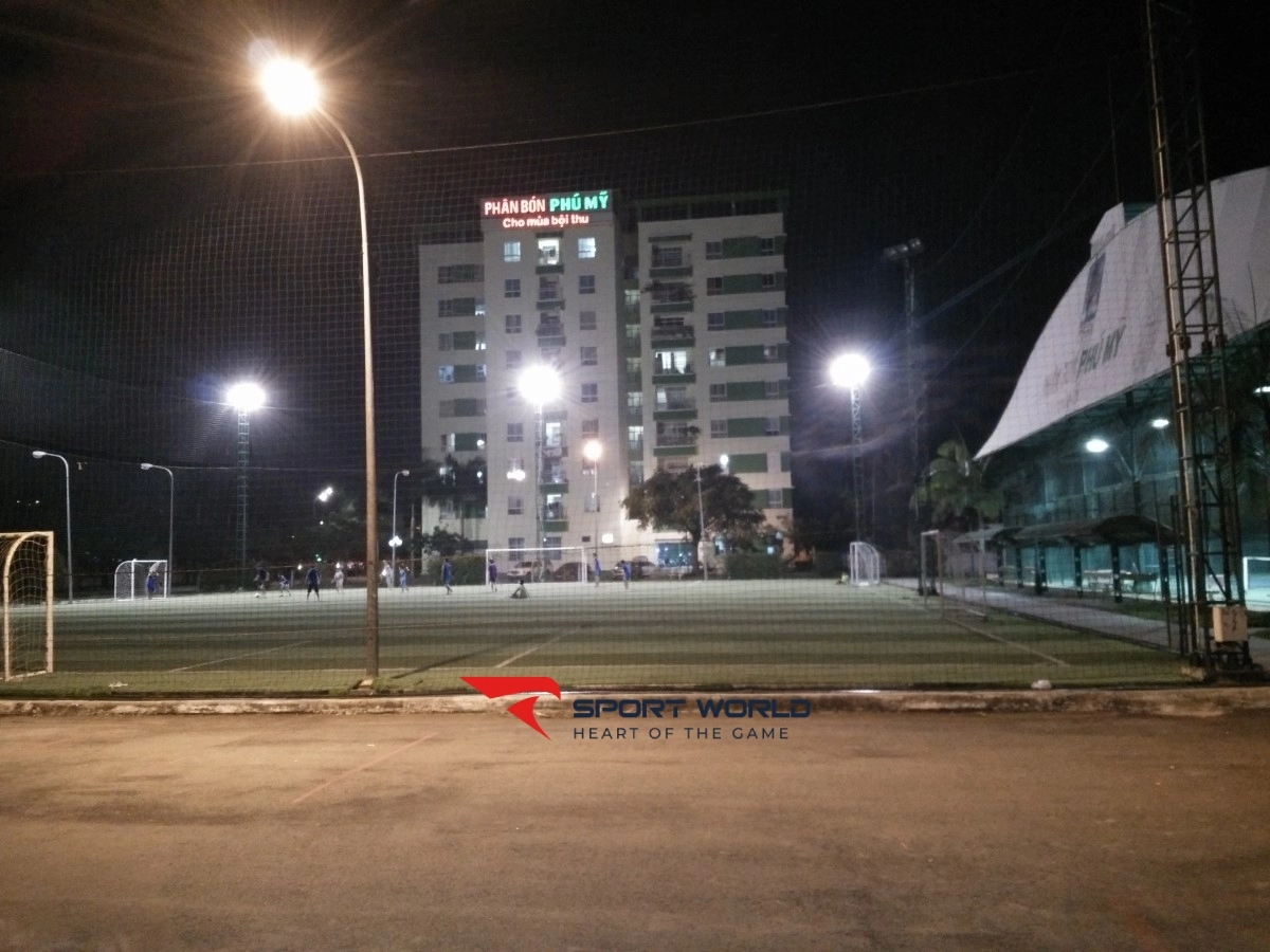 Sân bóng đá Đạm Phú Mỹ