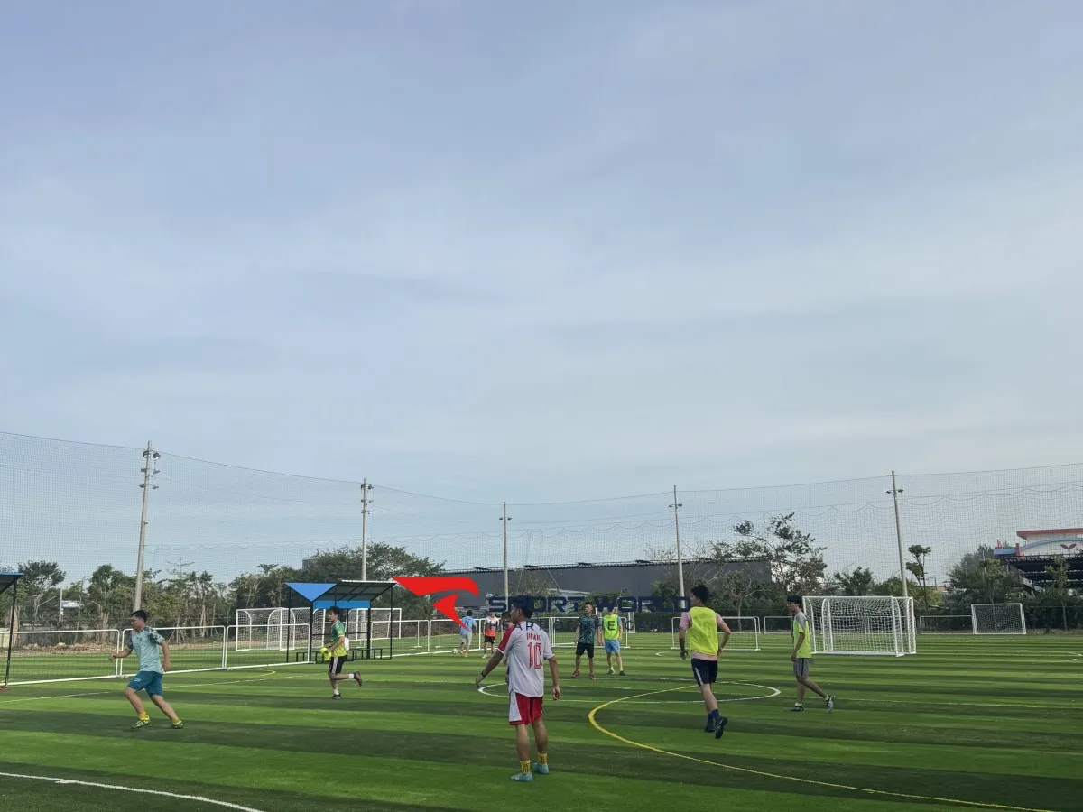 Sân bóng đá City Ball