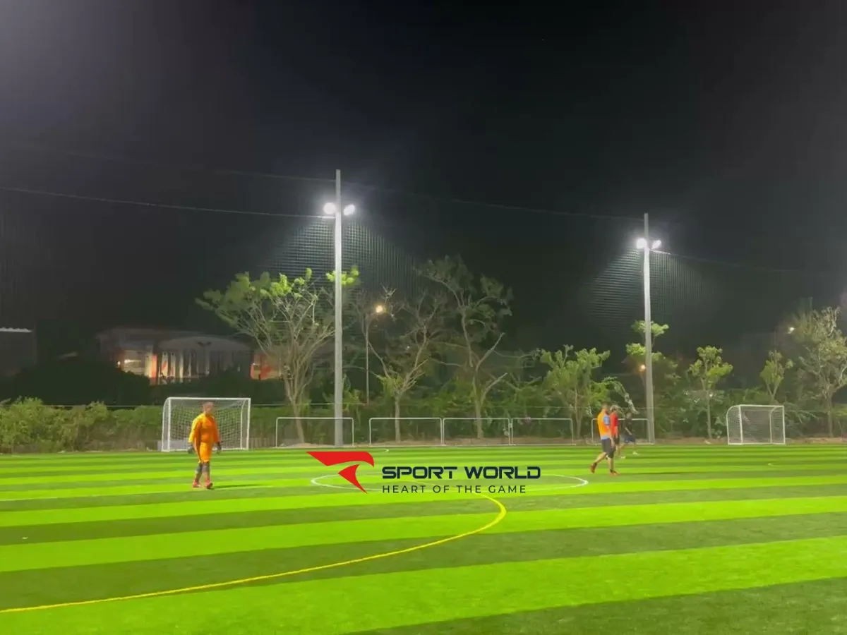 Sân bóng đá City Ball