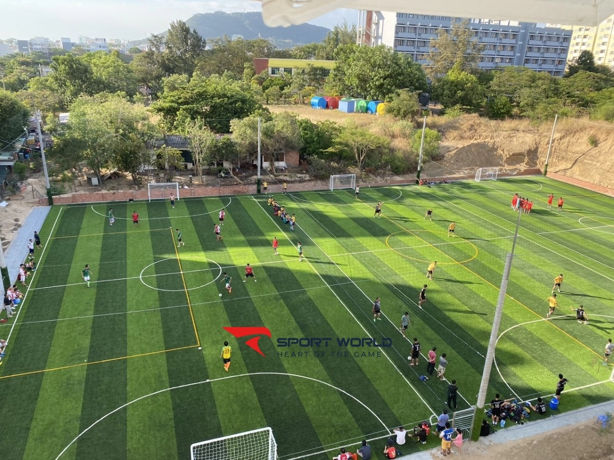Sân bóng đá khách sạn Cao Su