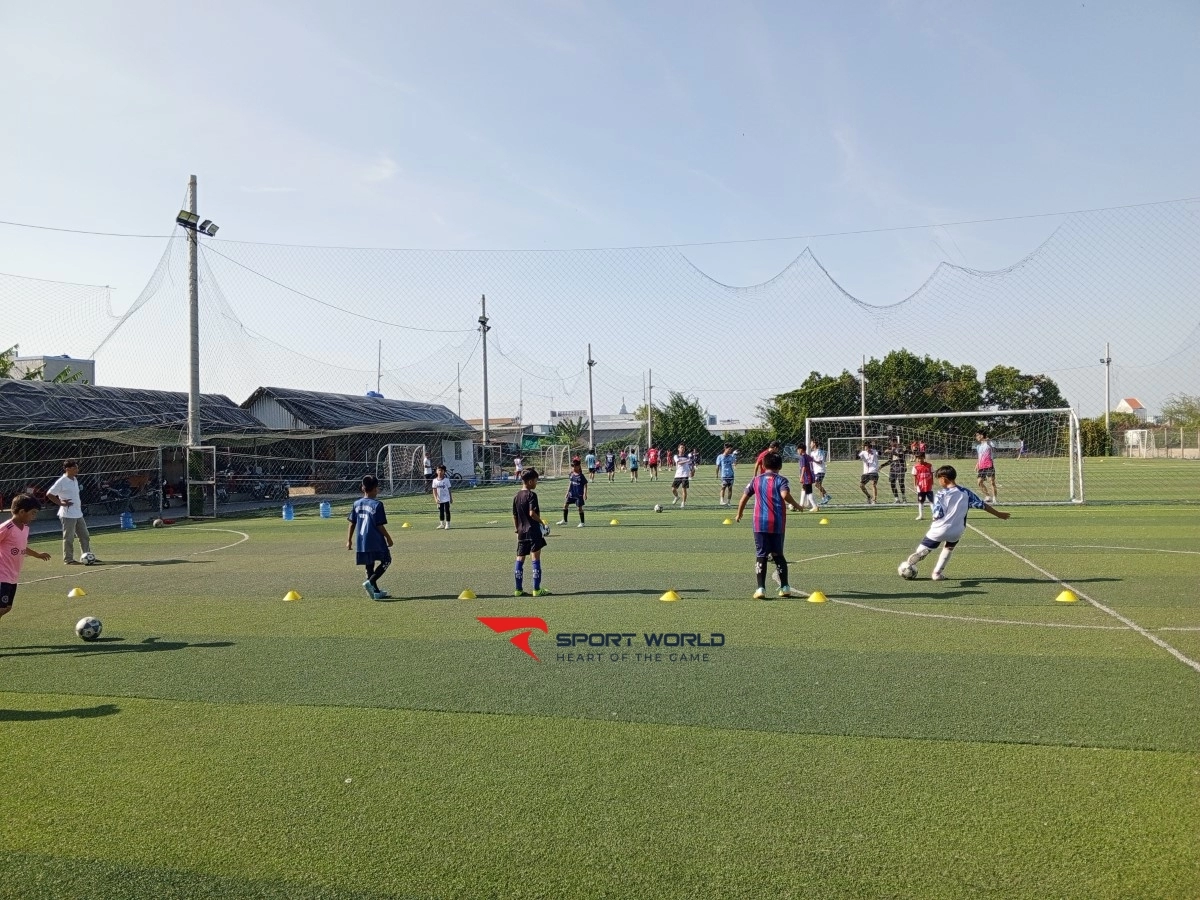 Sân banh Ngọc Khôi