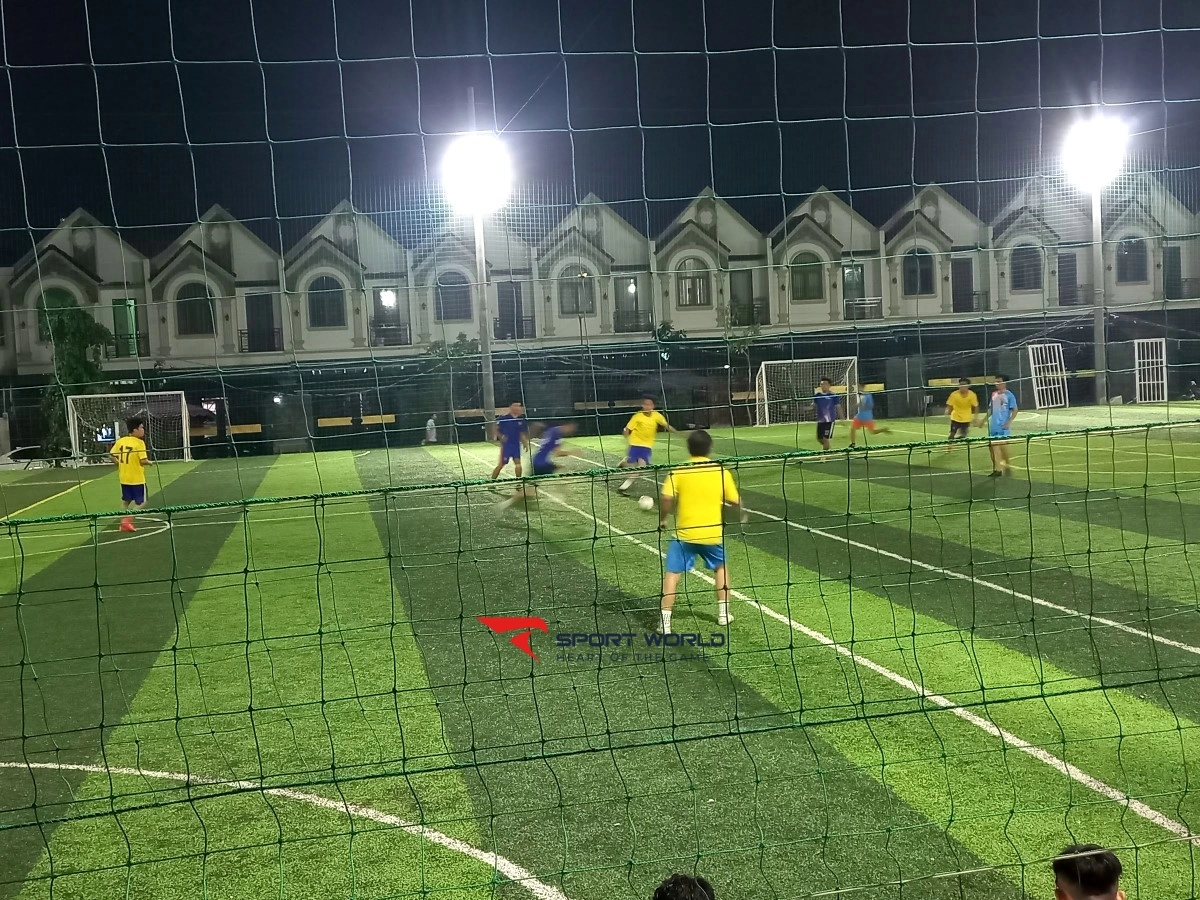 Sân bóng đá Hưng Thịnh New