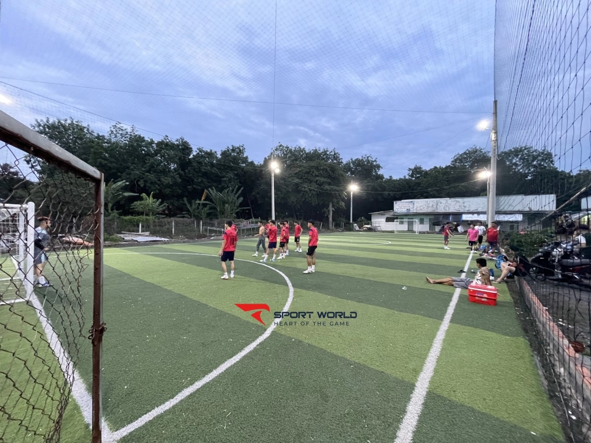 Sân bóng đá Mini Anh Tuấn