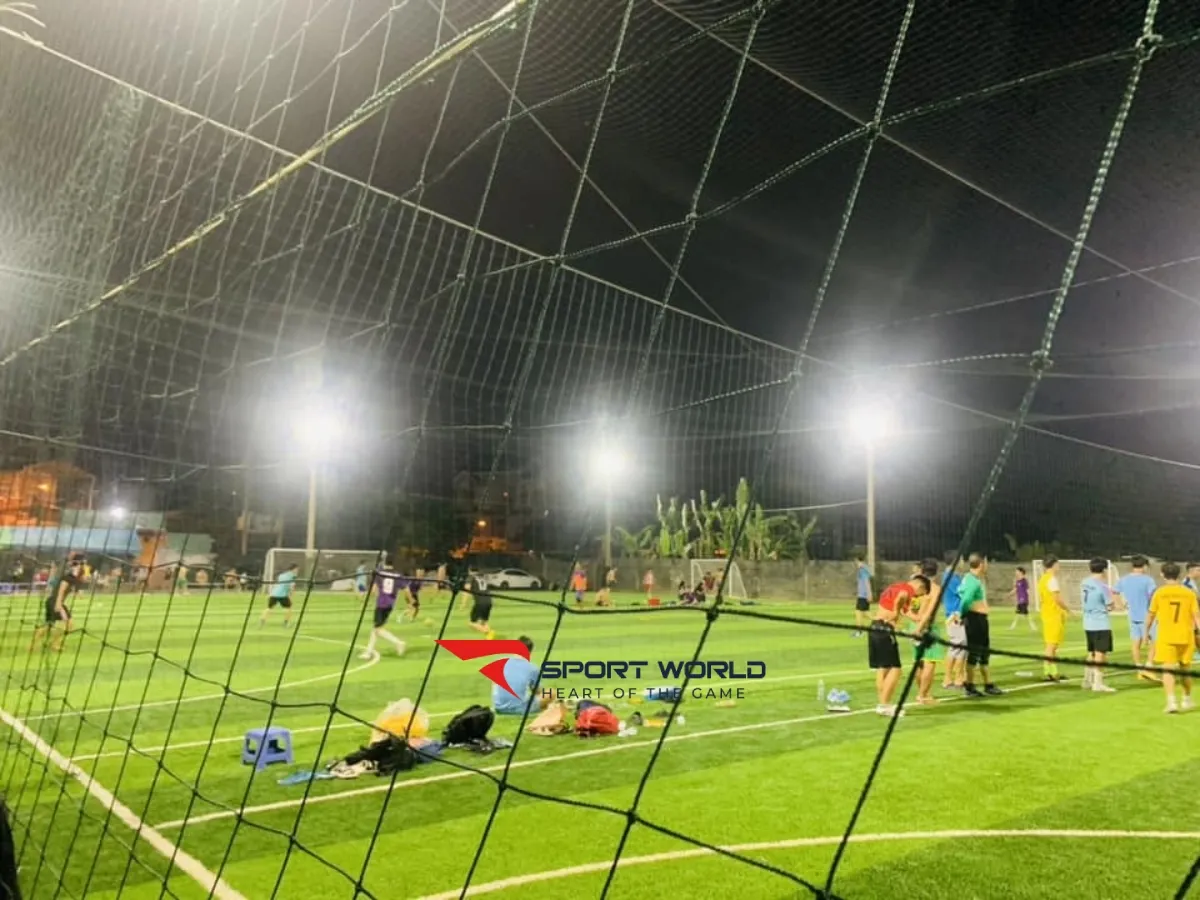 Sân bóng Gia Huy - Dĩ An