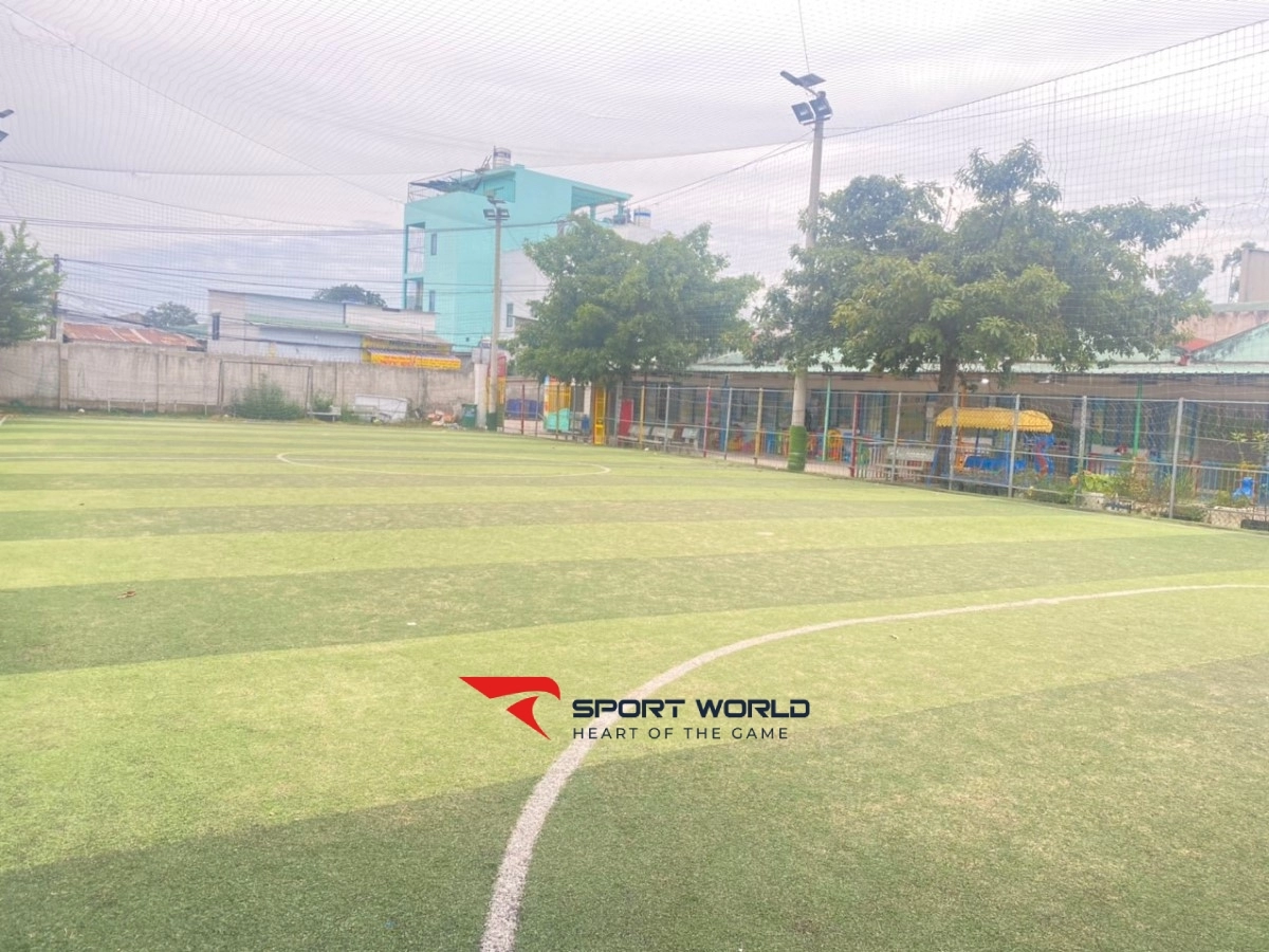 Sân bóng Bình Minh