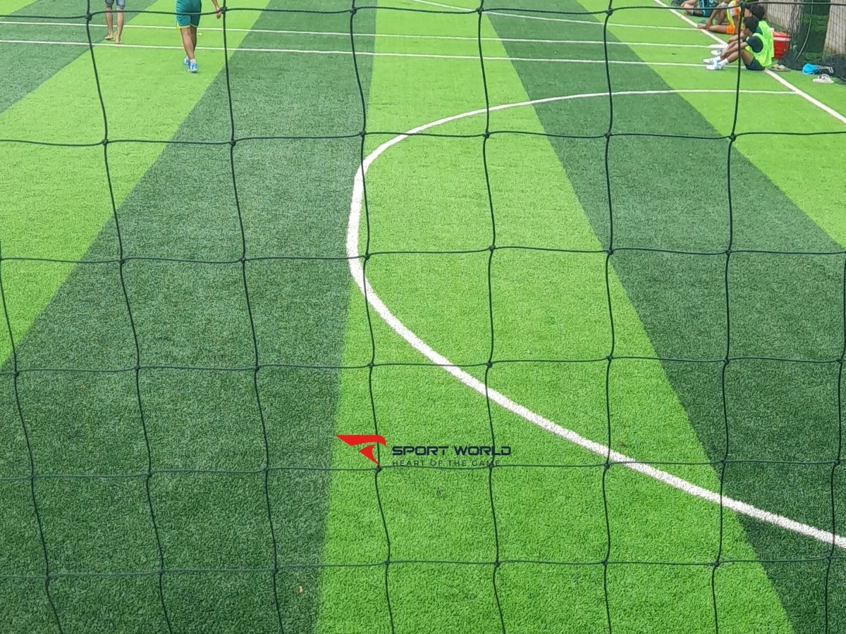 Sân bóng đá Mini Phú Thọ