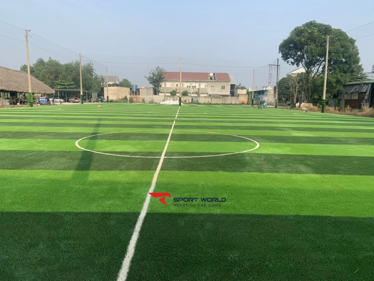 Sân bóng 88 Định Hoà