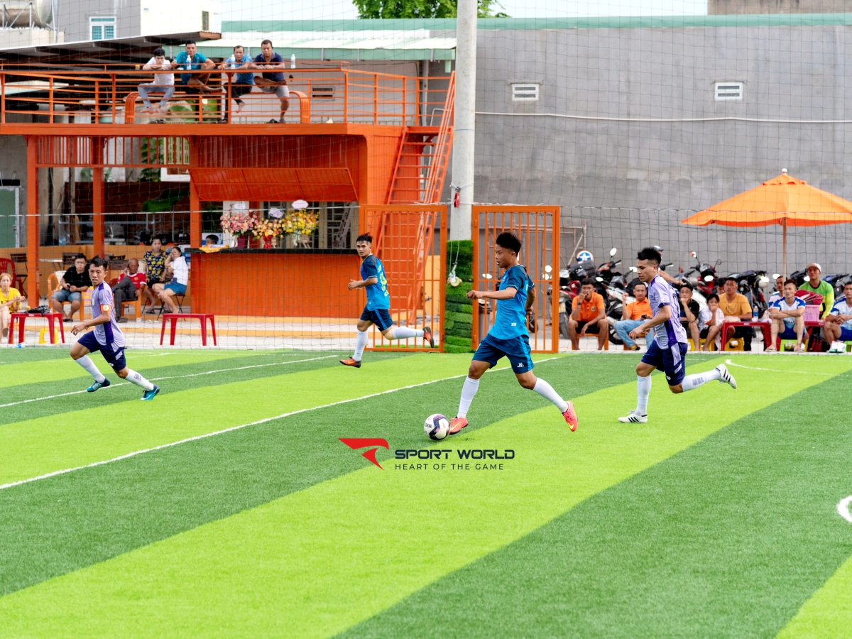 Sân bóng đá K+ Arena