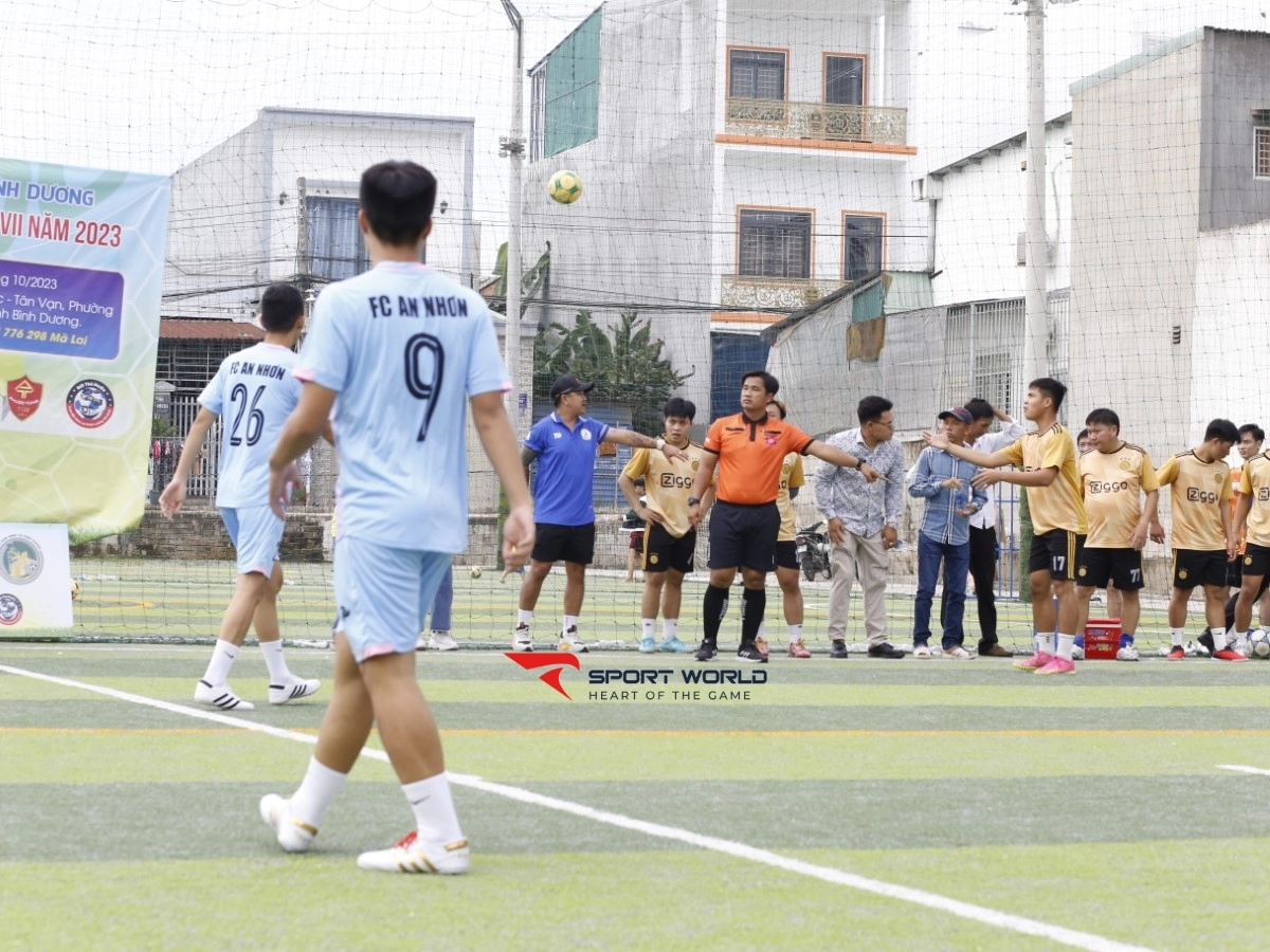 Sân bóng Phước Tùng