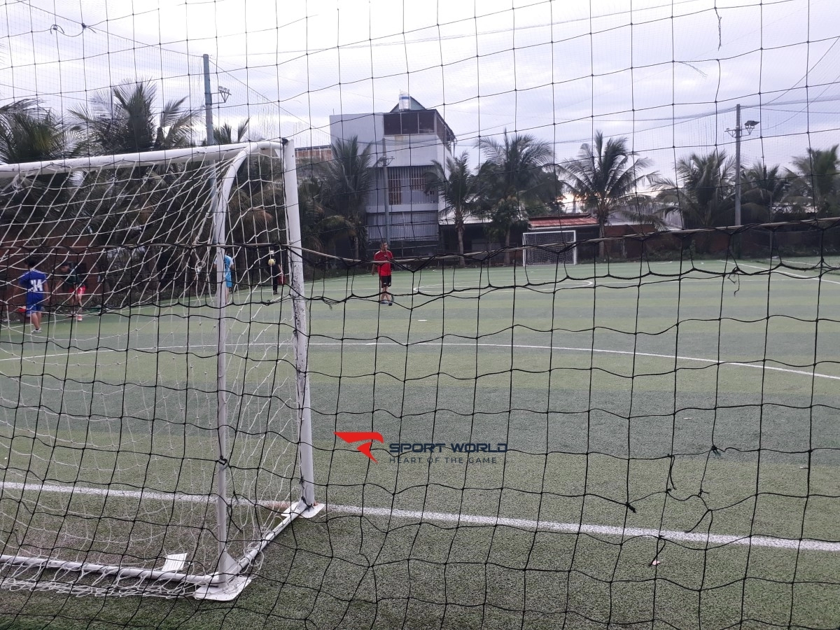 Sân bóng đá mini Kênh Bàu 