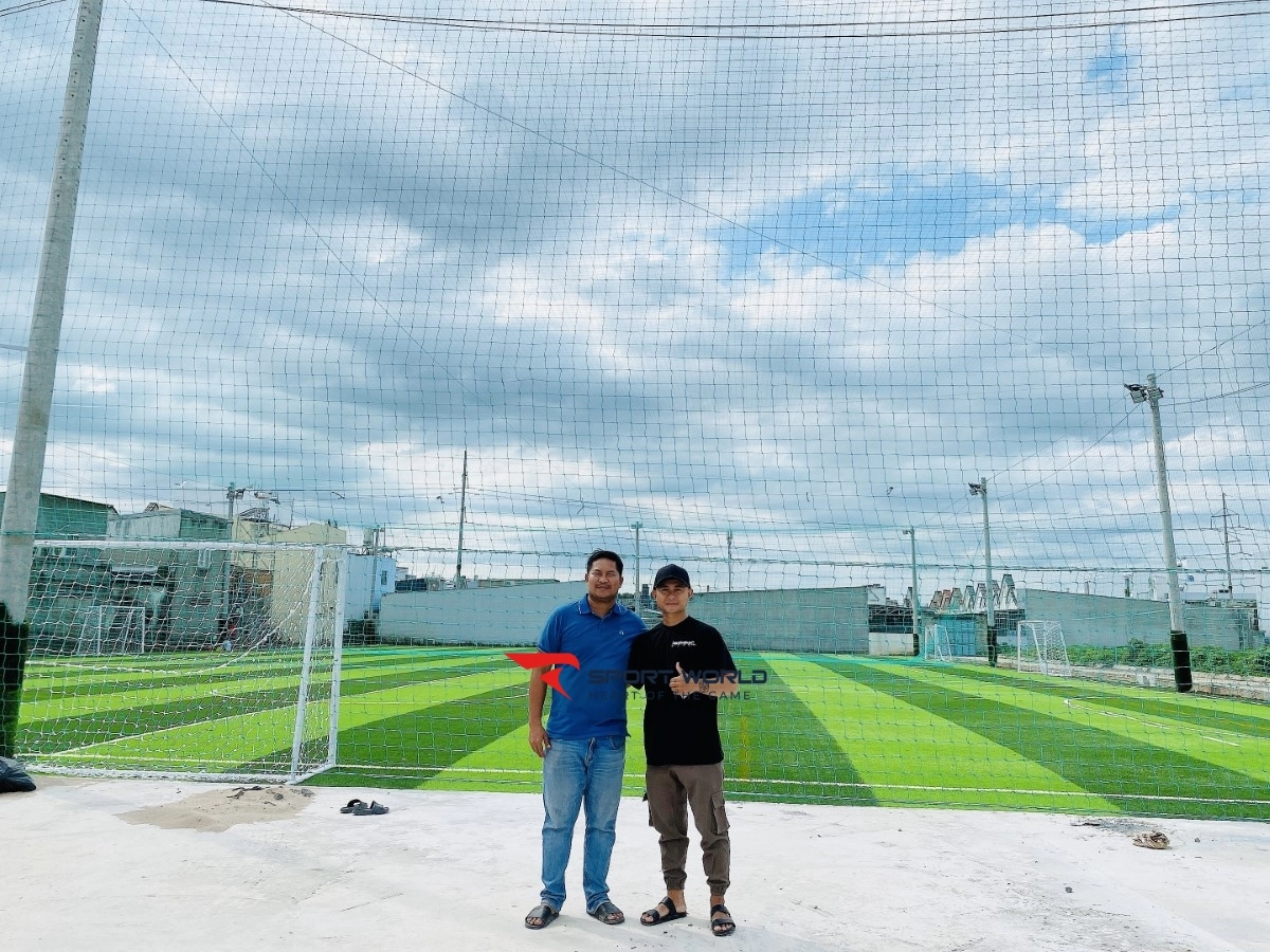 Sân bóng đá Huỳnh Châu