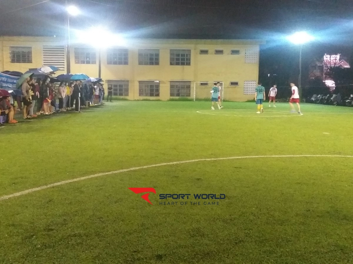 Sân bóng Thanh Thanh