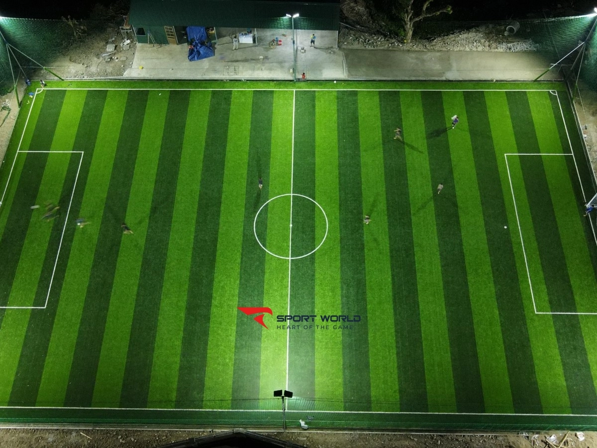 Sân bóng Thành Hoàng