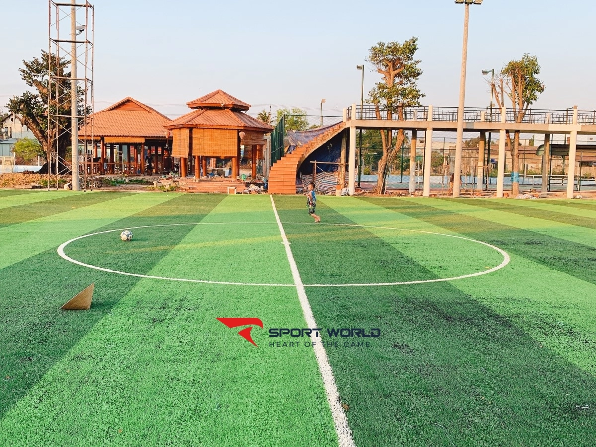 Sân bóng đá Mini Thái Việt