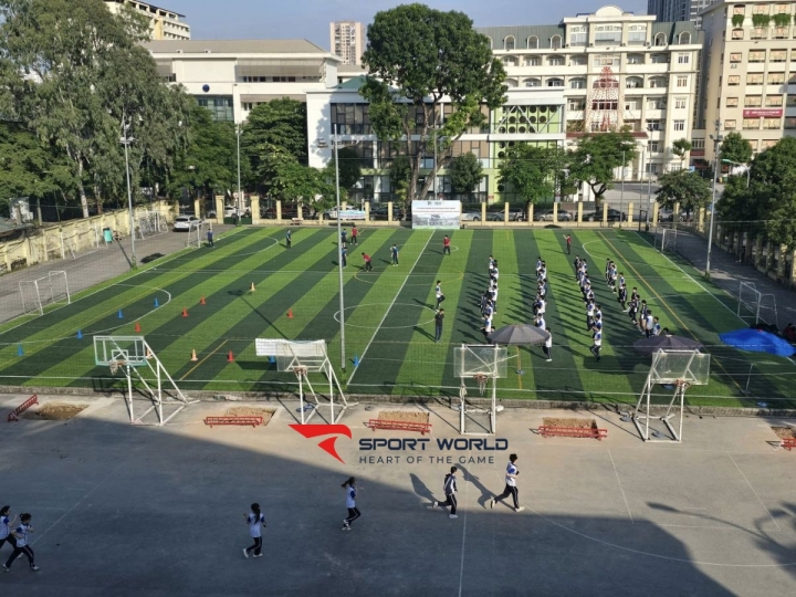 Sân bóng Đại học Quốc Gia Hà Nội