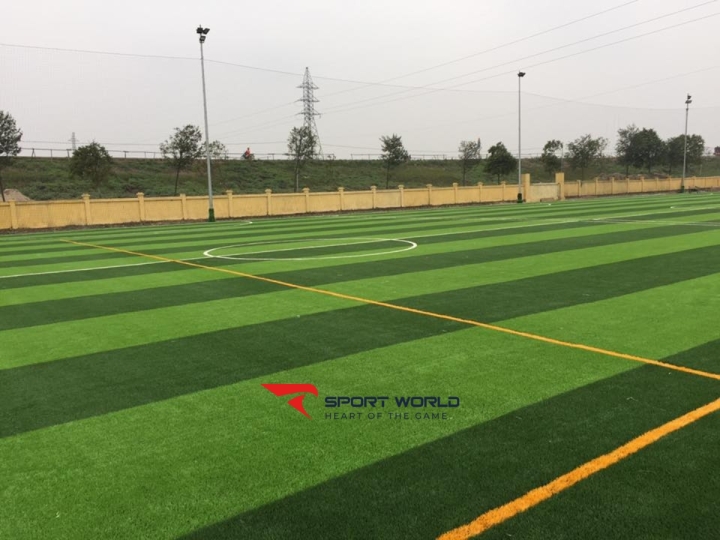 Sân bóng Song Phượng