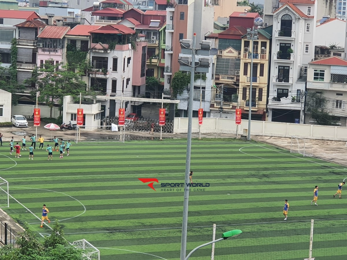 Sân Bóng Hoàng Cầu