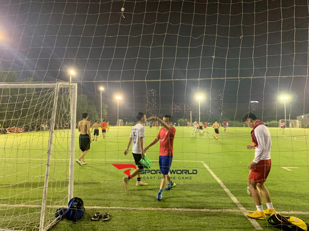 Sân bóng Bình Minh 2