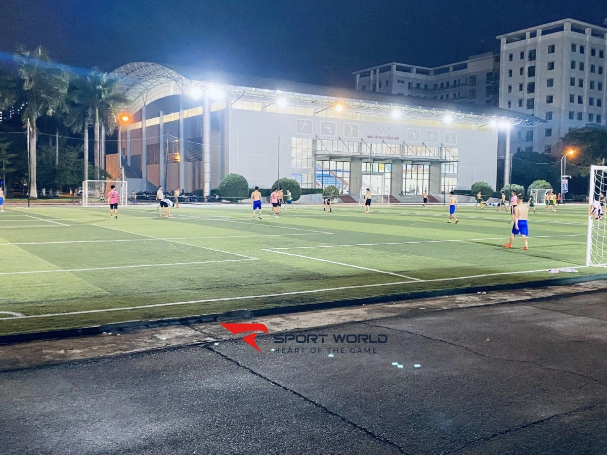 Sân bóng Duy Hưng