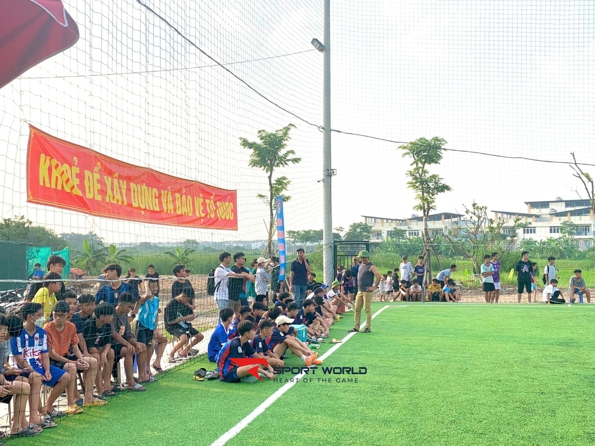 Sân Bóng Ngãi Cầu