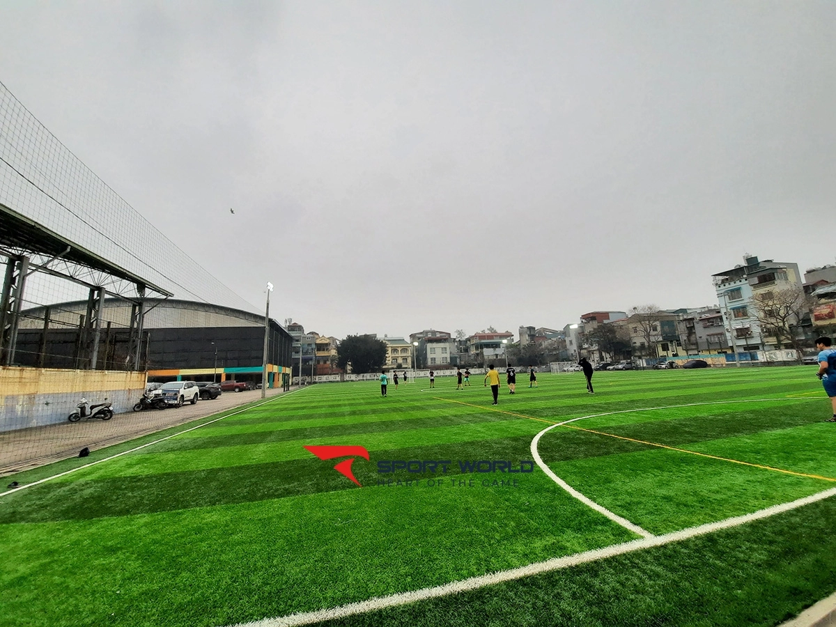 Sân Bóng Đá Trung Tâm TDTT Quận Hoàn Kiếm