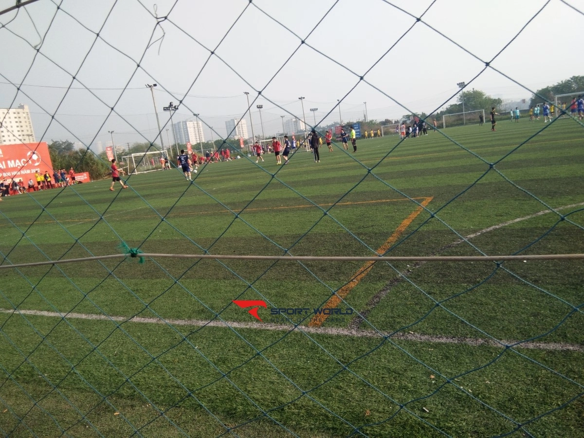 Sân bóng Huy Hoàng Gamuda