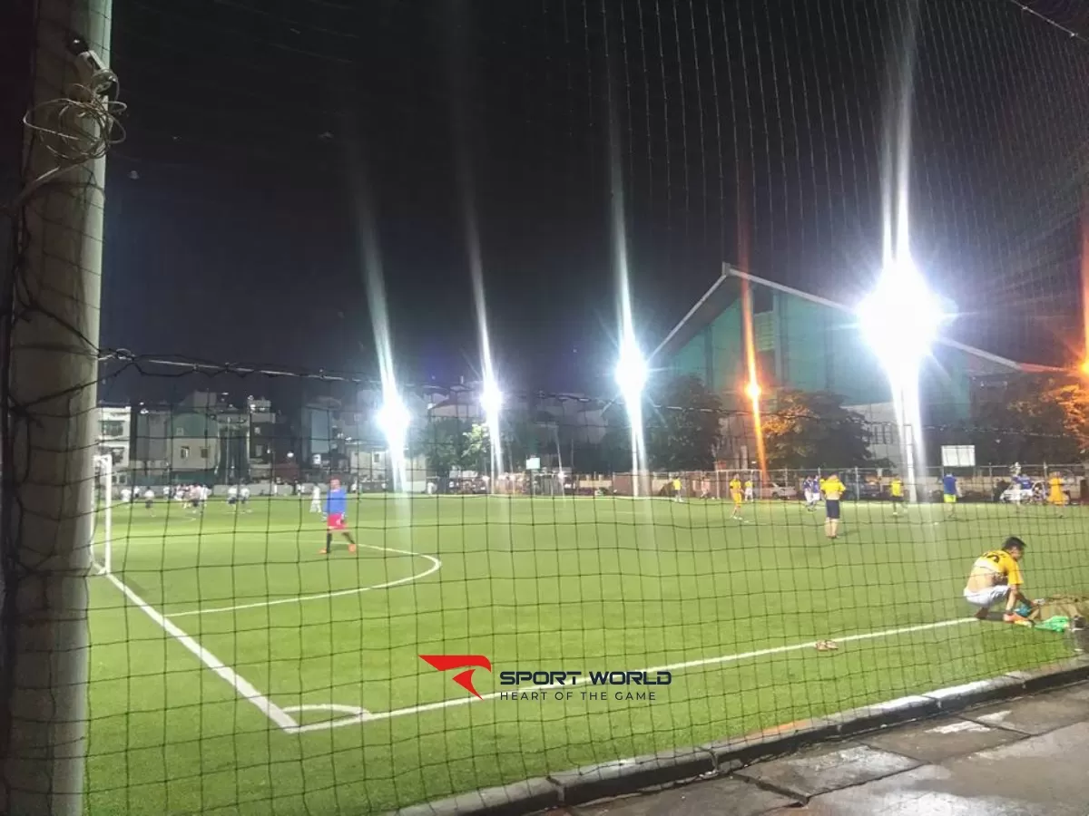 Sân bóng Minh Kiệt - Hoàng Mai
