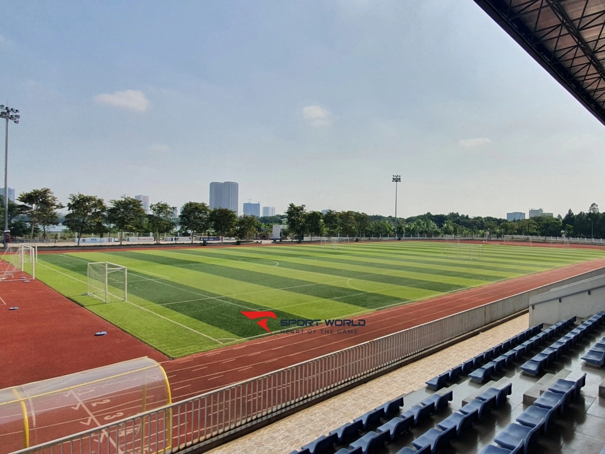 Sân vận động Quận Hoàng Mai
