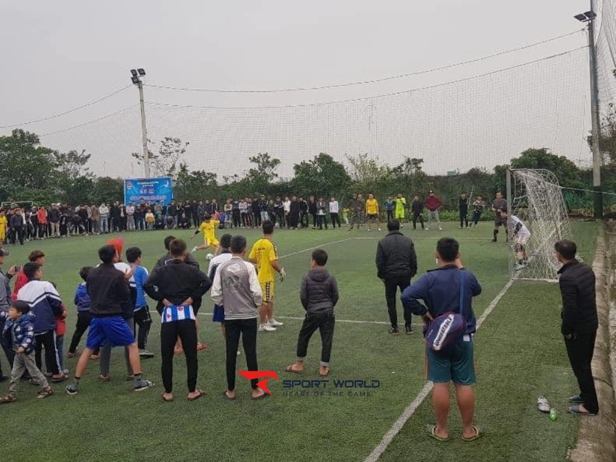 Sân bóng Minh Tâm