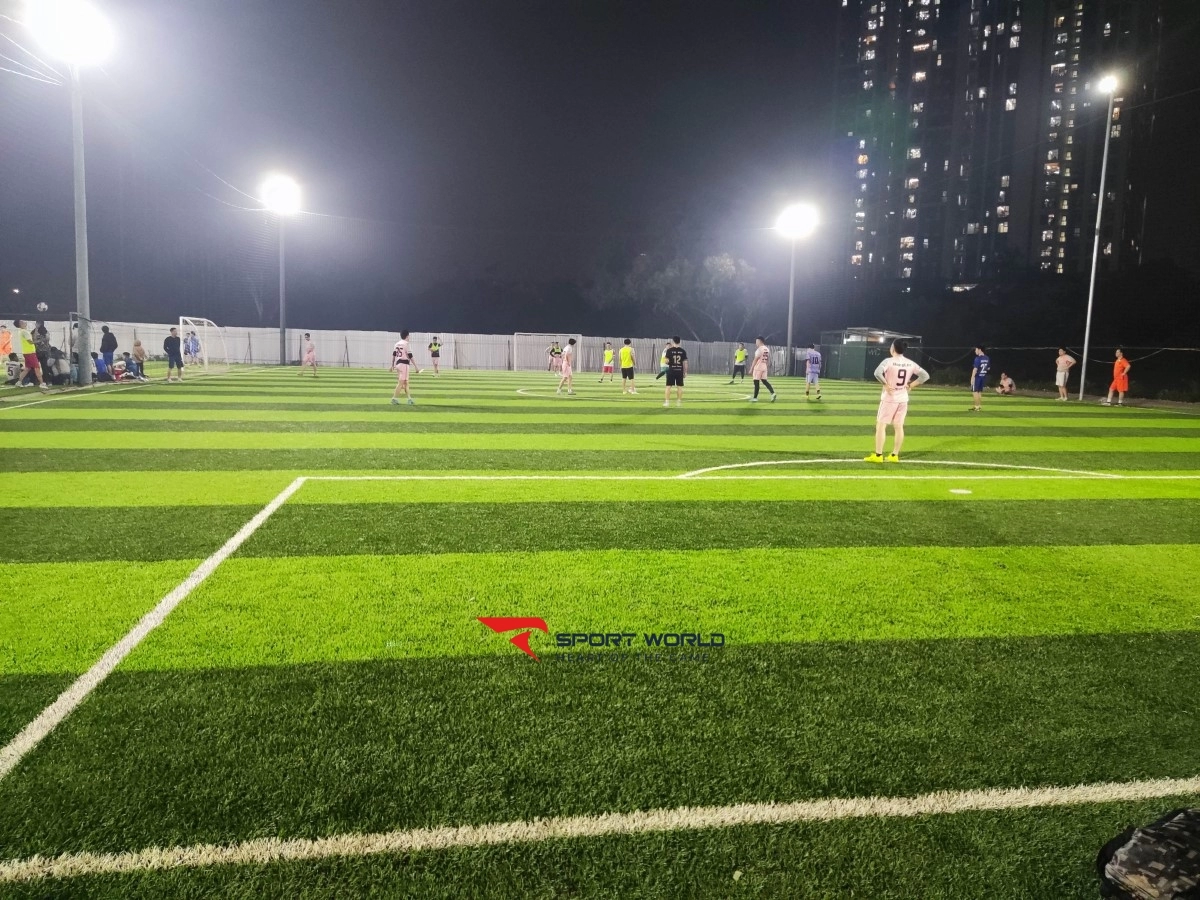 Sân bóng Hà Nội Green