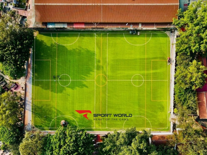 Sân bóng Triều Khúc