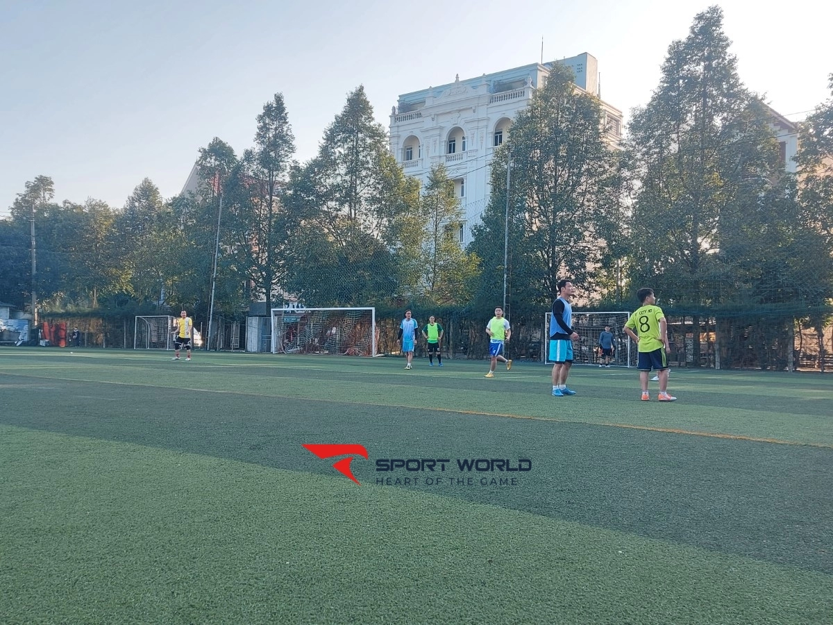 Sân bóng đá Hà Hải